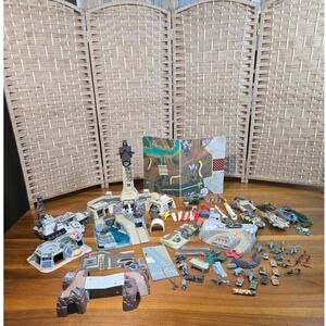 Micro Machines Military Lot Galoob Bases Vehicles Jets Tanks Soldiers